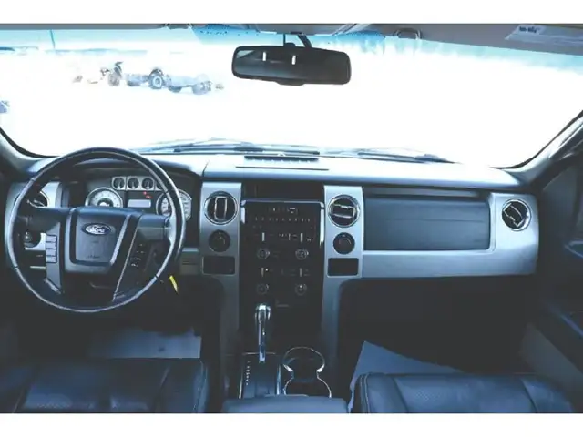 2010 Ford F-150 F150 in Cars & Trucks in Regina - Image 11