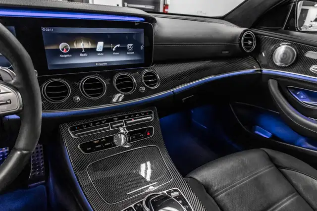 2020 Mercedes-Benz E53 4MATIC+ Wagon | Premium | Night | AMG Con in Cars & Trucks in City of Montréal - Image 35
