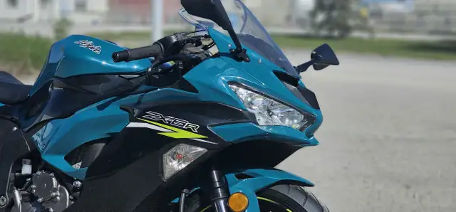 2021 Kawasaki NINJA ZX-6R | $0 Down, EVERYONE APPROVED! in Sport Bikes in Calgary - Image 9