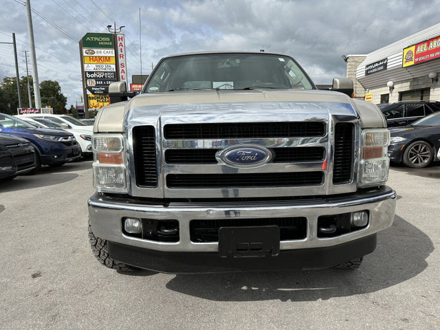 2008 Ford Super Duty F-250 LARIAT SUPER DUTY CREW CAB 4WD in Cars & Trucks in Markham / York Region - Image 2