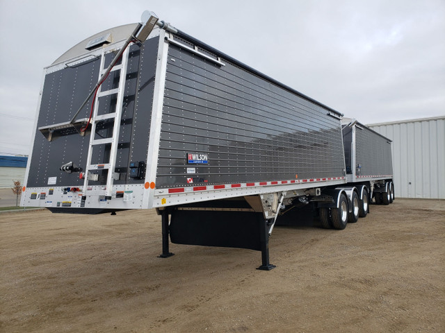 2025 Wilson Super B Grain trailer in Farming Equipment in Saskatoon