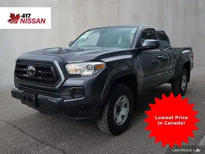 Conquer any task or trail in Ottawa with this rugged and reliable 2021 Toyota Tacoma, a mid-size pic...