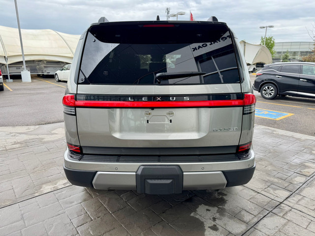 2024 Lexus GX 550 OVERTAIL+ / ZERO ACCIDENTS / FULLY LOADED in Cars & Trucks in Calgary - Image 3