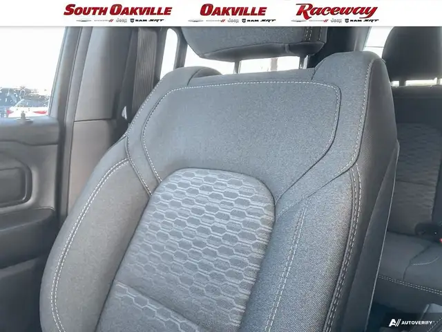2025 Ram 1500 TRADESMAN CREW CAB | 6.4 BOX | 3.92 AXLE | DEMO | in Cars & Trucks in Oakville / Halton Region - Image 12