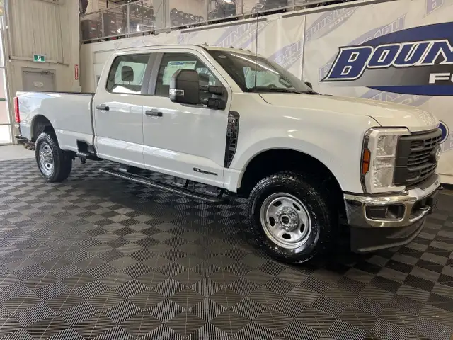 2025 Ford F-350 XL | FX4 OFF ROAD PKG | XL CHROME PKG in Cars & Trucks in Lloydminster - Image 3