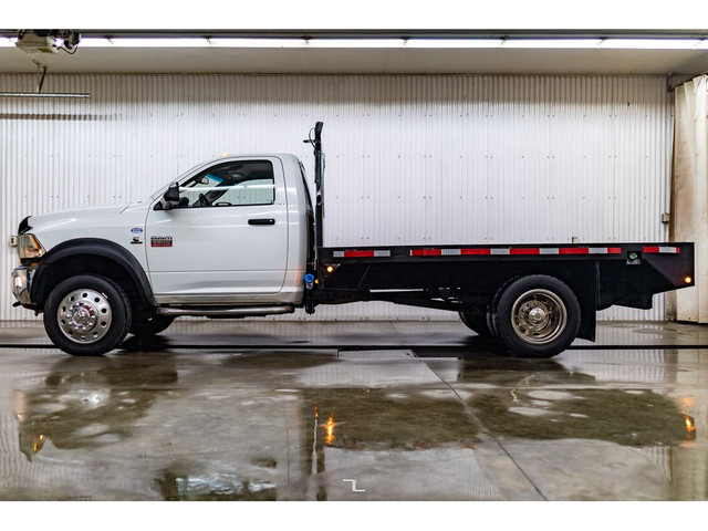 2012 Ram 5500 4x4 Reg Cab SLT Deck Diesel in Cars & Trucks in Calgary - Image 3