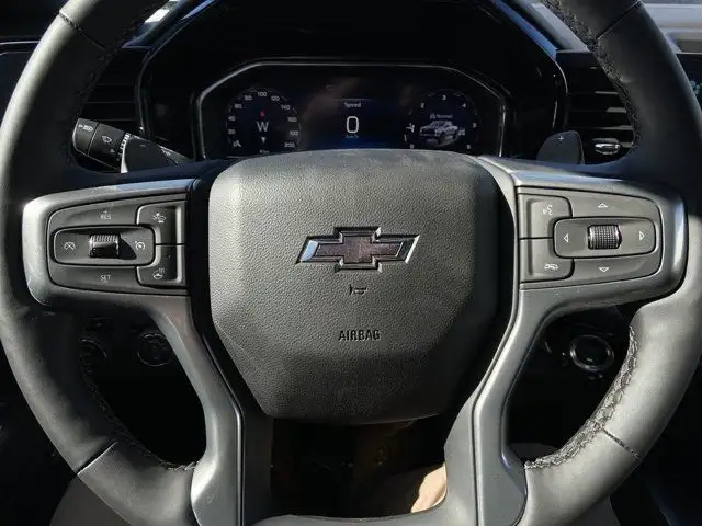 2025 Chevrolet Silverado 1500 LT Trail Boss in Cars & Trucks in Calgary - Image 13
