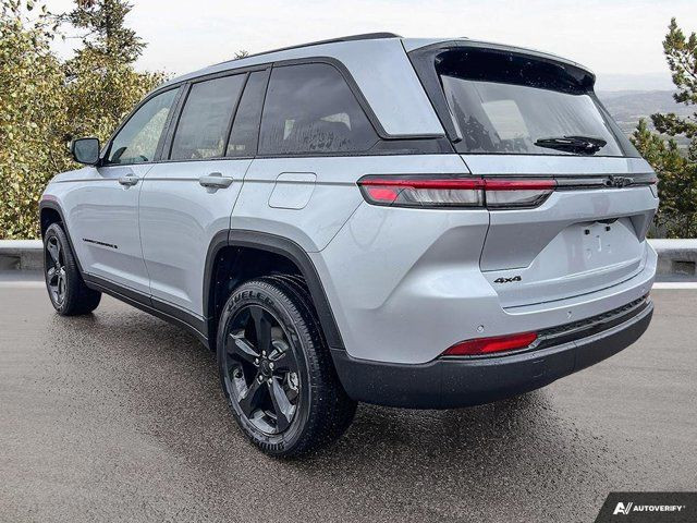 2024 Jeep Grand Cherokee Altitude in Cars & Trucks in Moncton - Image 4