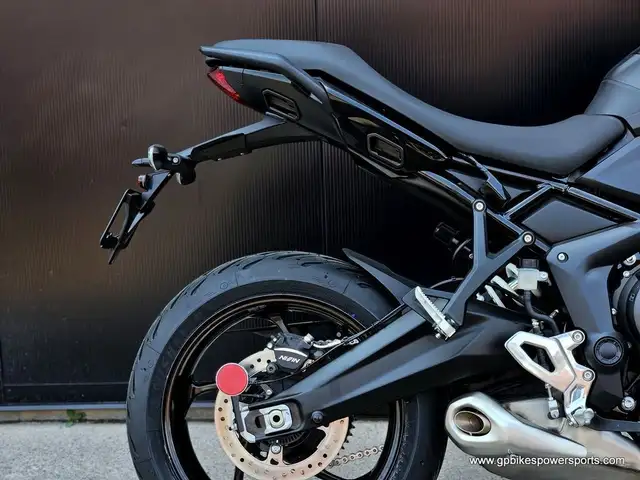 2024 Triumph Tiger Sport 660 Jet Black/Graphite in Street, Cruisers & Choppers in Oshawa / Durham Region - Image 17