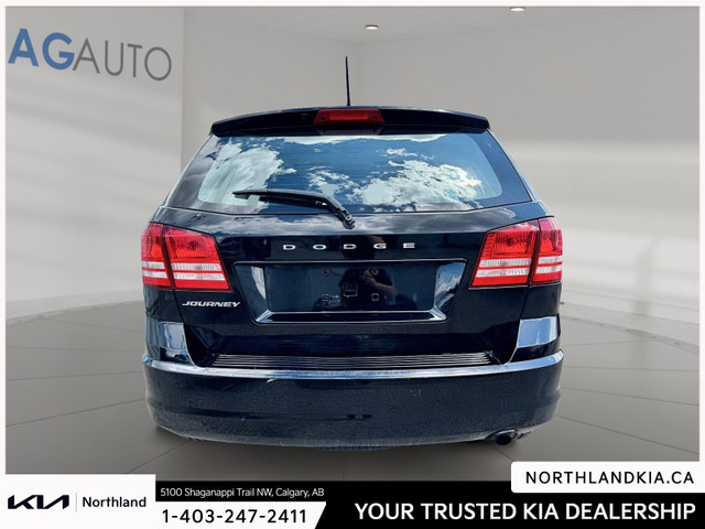 2018 Dodge Journey SE in Cars & Trucks in Calgary - Image 3
