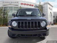 This Jeep Patriot has a strong Regular Unleaded I-4 2.0 L/122 engine powering this 5-Speed Manual tr... (image 5)