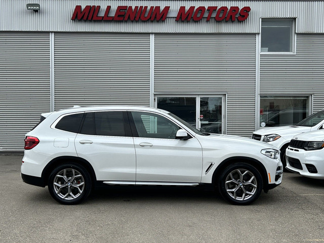 2020 BMW X3 xDRIVE30i AWD/NAVI/B.CAM/PANO ROOF/FINANCING AVAILAB in Cars & Trucks in Calgary - Image 4