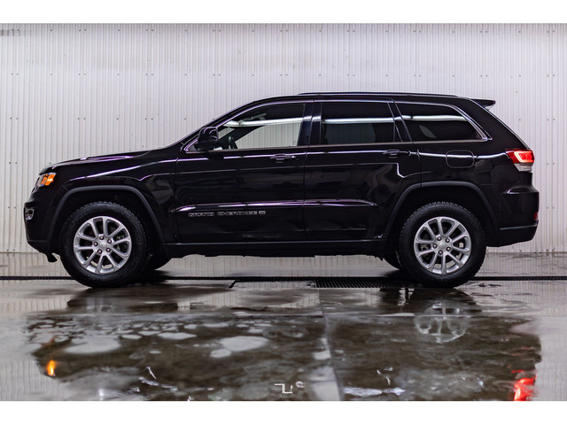 2022 Jeep Grand Cherokee WK 4x4 Laredo Nav BCam in Cars & Trucks in Red Deer - Image 3