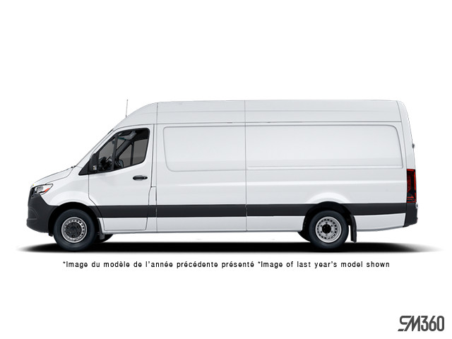 2024 Mercedes-Benz Sprinter 3500 170 Wheelbase High Roof RWD in Cars & Trucks in City of Montréal - Image 2