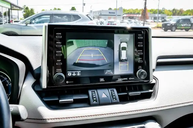 2019 Toyota RAV4 Hybrid Limited • SUNROOF • COOLED LEATHER • CP/ in Cars & Trucks in Cornwall - Image 24
