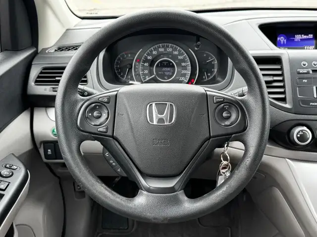 2012 Honda CR-V AWD LX **EXCELLENT SERVICE HISTORY**SUPER CLEAN* dans Autos et camions dans Hamilton - Image 18