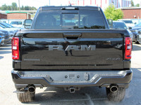 4x4, 3.0L Twin-Turbo V6, Dual-Pane Panoramic Sunroof, E-Locker Rear Axle, Trailer Tow Group, Head-Up... (image 5)