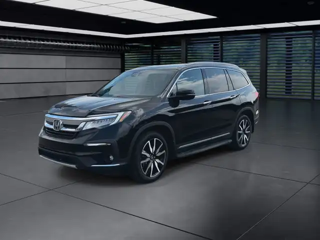2022 Honda Pilot Touring 8P l Clean CarFax l One Owner l Local V in Cars & Trucks in Calgary - Image 5