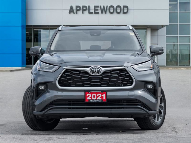 2021 Toyota Highlander XLE AWD in Cars & Trucks in Oakville / Halton Region - Image 2