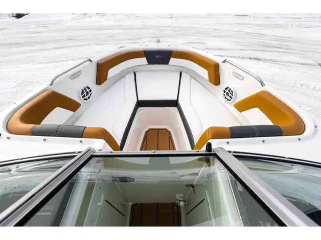 2025 Chaparral 21 SSI in Powerboats & Motorboats in Québec City - Image 25