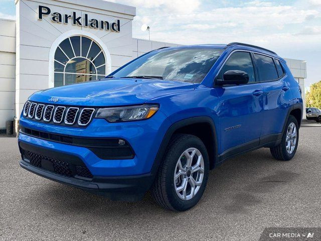 2025 Jeep Compass North 4x4 Nav Adaptive Cruise Heated Seats in Cars & Trucks in St. Albert