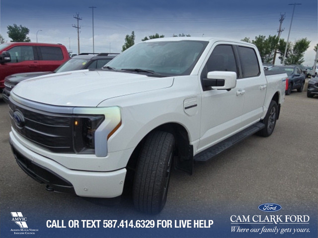 2023 Ford F-150 Lightning Lariat EXT RANGE BATTERY | LEATHER... in Cars & Trucks in Calgary