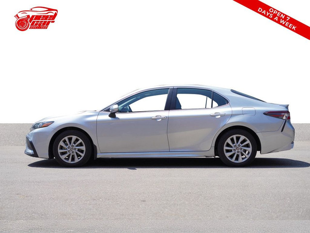 2023 Toyota Camry SE, AWD, Heated seats, Apple carplay. in Cars & Trucks in Oakville / Halton Region - Image 4
