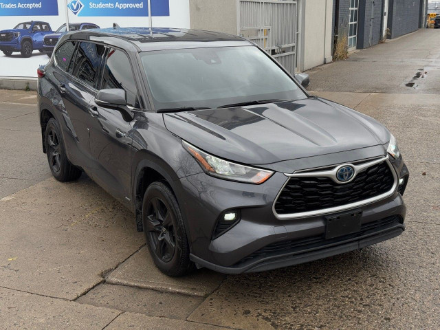 2020 Toyota Highlander in Cars & Trucks in Mississauga / Peel Region - Image 4