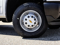 Welcome To Sherwood Park Chevrolet. The #1 Volume Chevrolet Dealer in Canada. This Chevrolet SILVERA... (image 5)