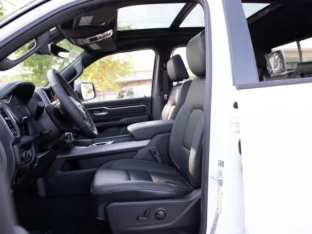 2025 Ram 1500 Sport 4x4, 6 Inch Lift, 37 Inch Tires in Cars & Trucks in Calgary - Image 26