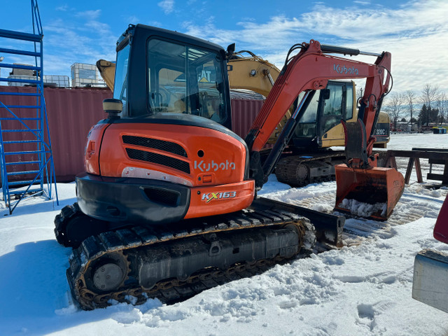 2013 KUBOTA KX163-5 Excavator with Hydraulic Thumb and 2 Buckets in Heavy Equipment in Sudbury - Image 3