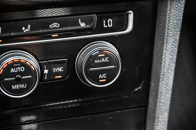 2017 Volkswagen Golf GTI Autobahn | Manuel | Toit pano | Clean C in Cars & Trucks in Longueuil / South Shore - Image 24