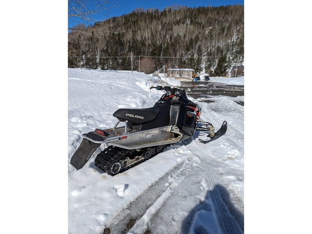  2014 Polaris 800 Indy SP in Snowmobiles in Gaspé - Image 2