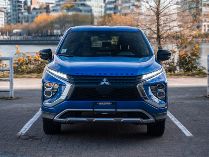 2023 Mitsubishi Eclipse Cross Carbon Edition S-AWC in Cars & Trucks in Vancouver - Image 2