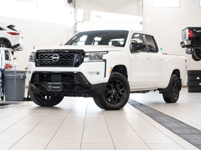 2023 Nissan Frontier SV Midnight Edition Crew Cab 4WD in Cars & Trucks in Kelowna