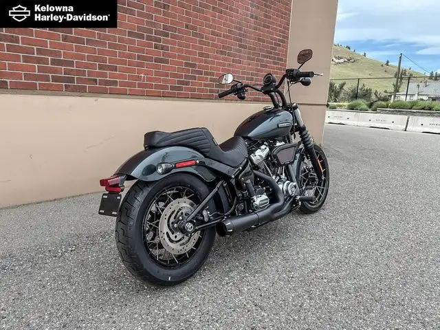 2025 Harley-Davidson Softail FXBB - Street Bob in Street, Cruisers & Choppers in Kelowna - Image 55