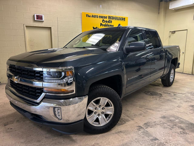 2017 Chevrolet Silverado 1500 LT in Cars & Trucks in Windsor Region - Image 2