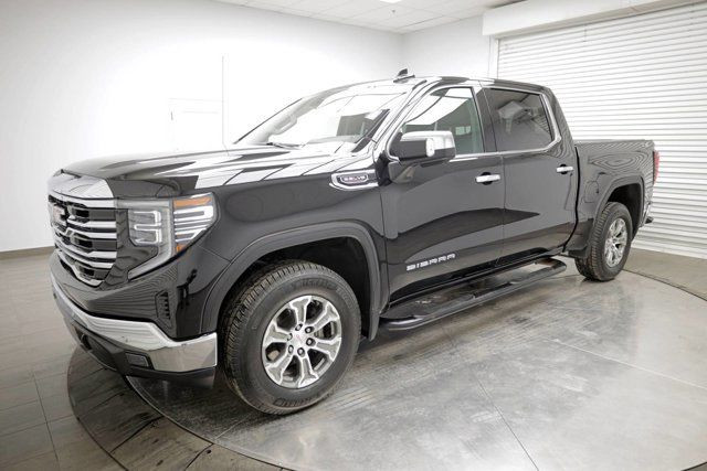 2022 GMC Sierra 1500 SLT in Cars & Trucks in Calgary - Image 4