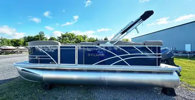 2026 SYLVAN 8520 Mirage CRS – PC2156 – Blue Innovation, quality, and performance have been the Sylva...