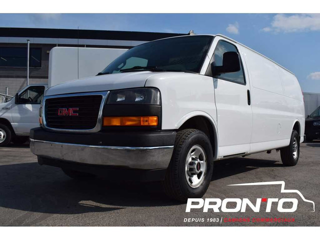 2018 GMC Savana Cargo Van 2500 ** Allonger ** V6 4.3L ** Séparat in Cars & Trucks in Laval / North Shore - Image 3