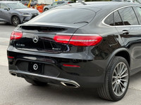 JUST ARRIVED! DONT MISS OUT ON THIS ONE!! DIRECT FROM MERCEDES BENZ! CLEAN TITLE! CARFAX VERIFIED! R... (image 6)
