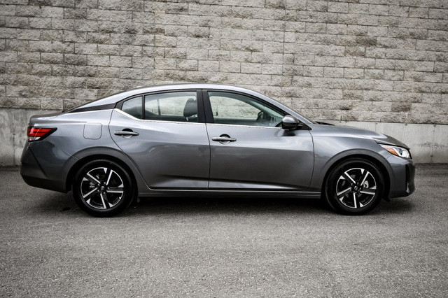2024 Nissan Sentra SV • LOW MILEAGE • REMOTE START • HEATED SEAT in Cars & Trucks in Kingston - Image 2