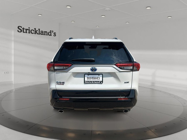 2024 TOYOTA RAV4 PLUG-IN HYBRID XSE AWD in Cars & Trucks in Stratford - Image 4