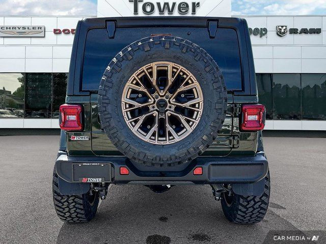 2024 Jeep Wrangler Sahara | Lifted | Side Steps | Gold Fuel in Cars & Trucks in Calgary - Image 4