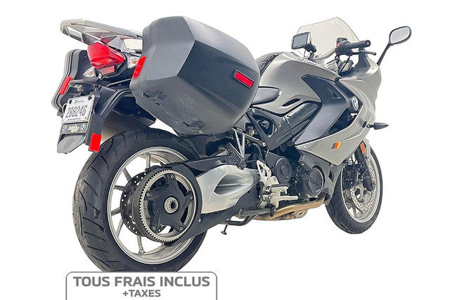 2016 bmw F800GT ABS Frais inclus+Taxes in Sport Touring in Laval / North Shore - Image 3