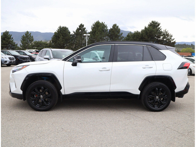 2023 Toyota RAV4 Hybrid XSE AWD - No Accidents / One Owner in Cars & Trucks in Penticton - Image 2