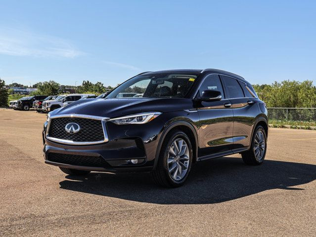 2021 INFINITI QX50 LUXE 2.0T AWD in Cars & Trucks in Strathcona County - Image 4