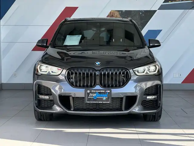 2021 BMW X1 xDrive28i in Cars & Trucks in Vancouver - Image 4