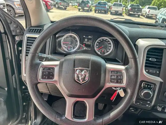 2022 Ram 1500 Classic SLT in Cars & Trucks in Brantford - Image 16