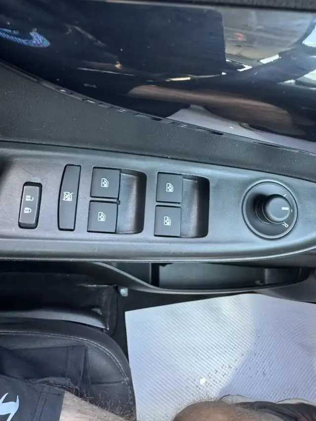 Chevrolet Spark 2019 1LT Manuelle Écran 7po CarPlay à vendre in Cars & Trucks in Trois-Rivières - Image 21